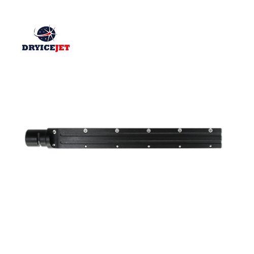 Model DT-B20 low to medium-flow dry ice nozzle, consuming 2.0 m³/min of air, 200mm long, constructed from aluminum.
